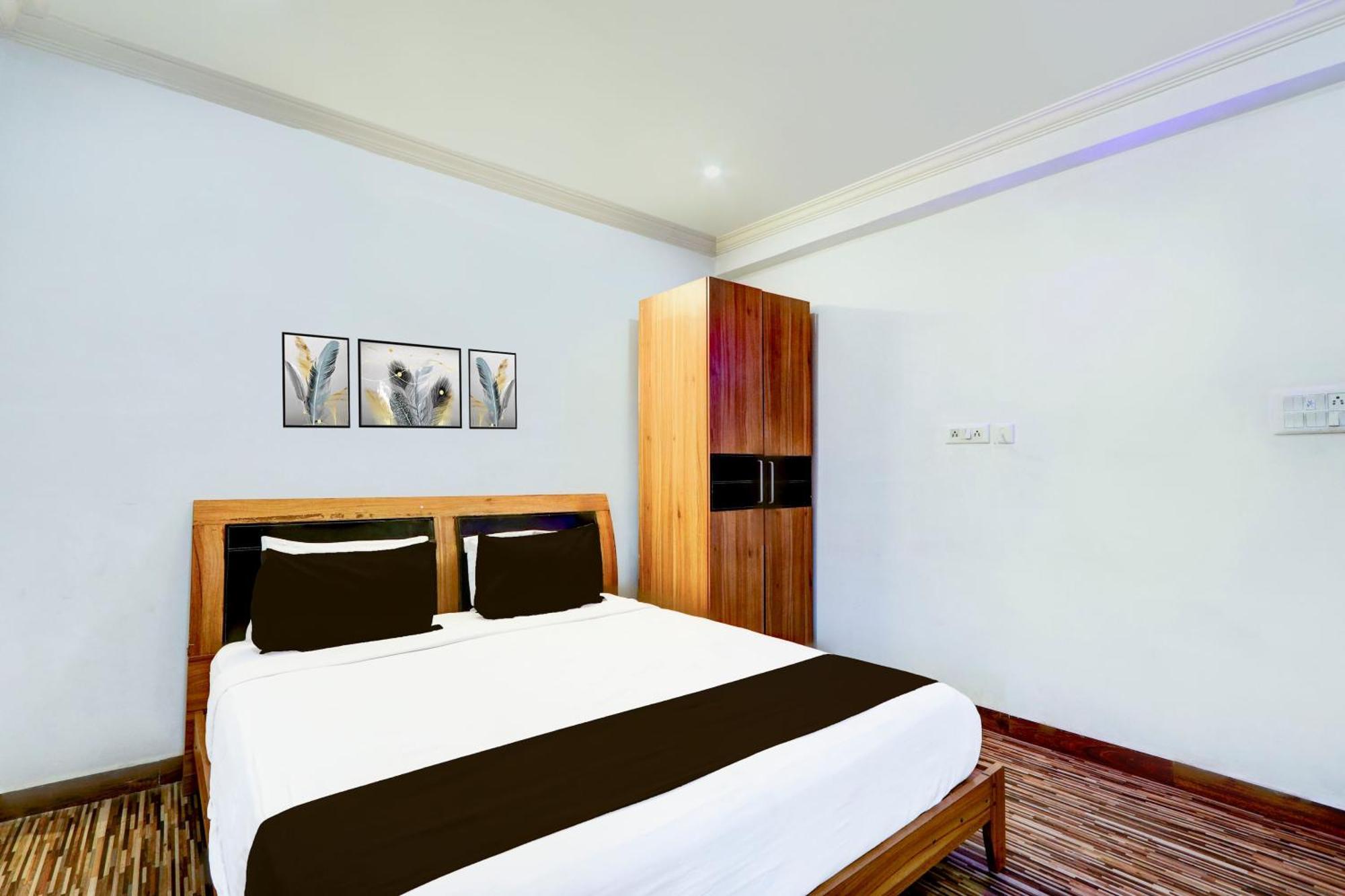 Hotel O Vg Grand Madhapur Kültér fotó