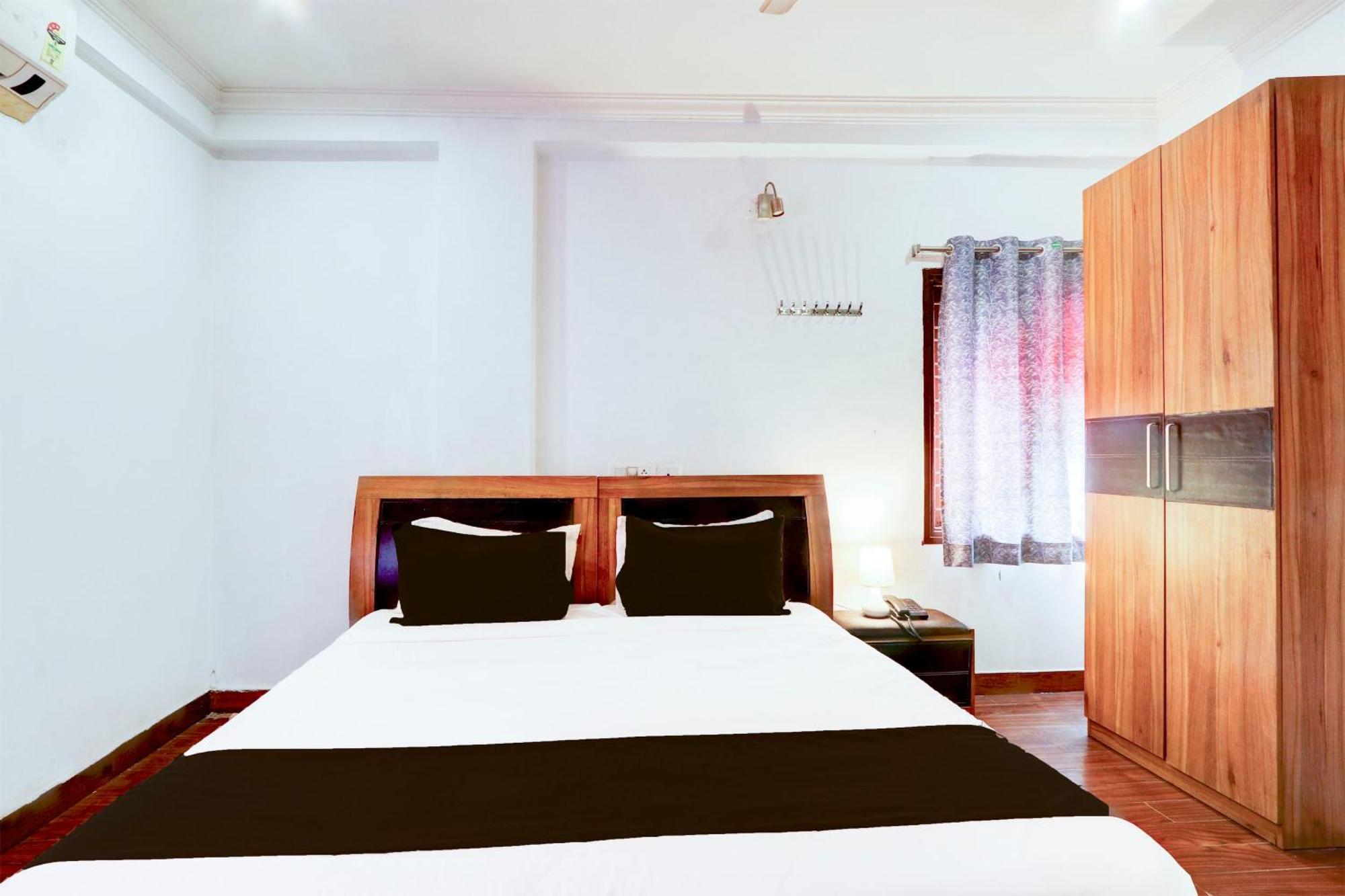 Hotel O Vg Grand Madhapur Kültér fotó