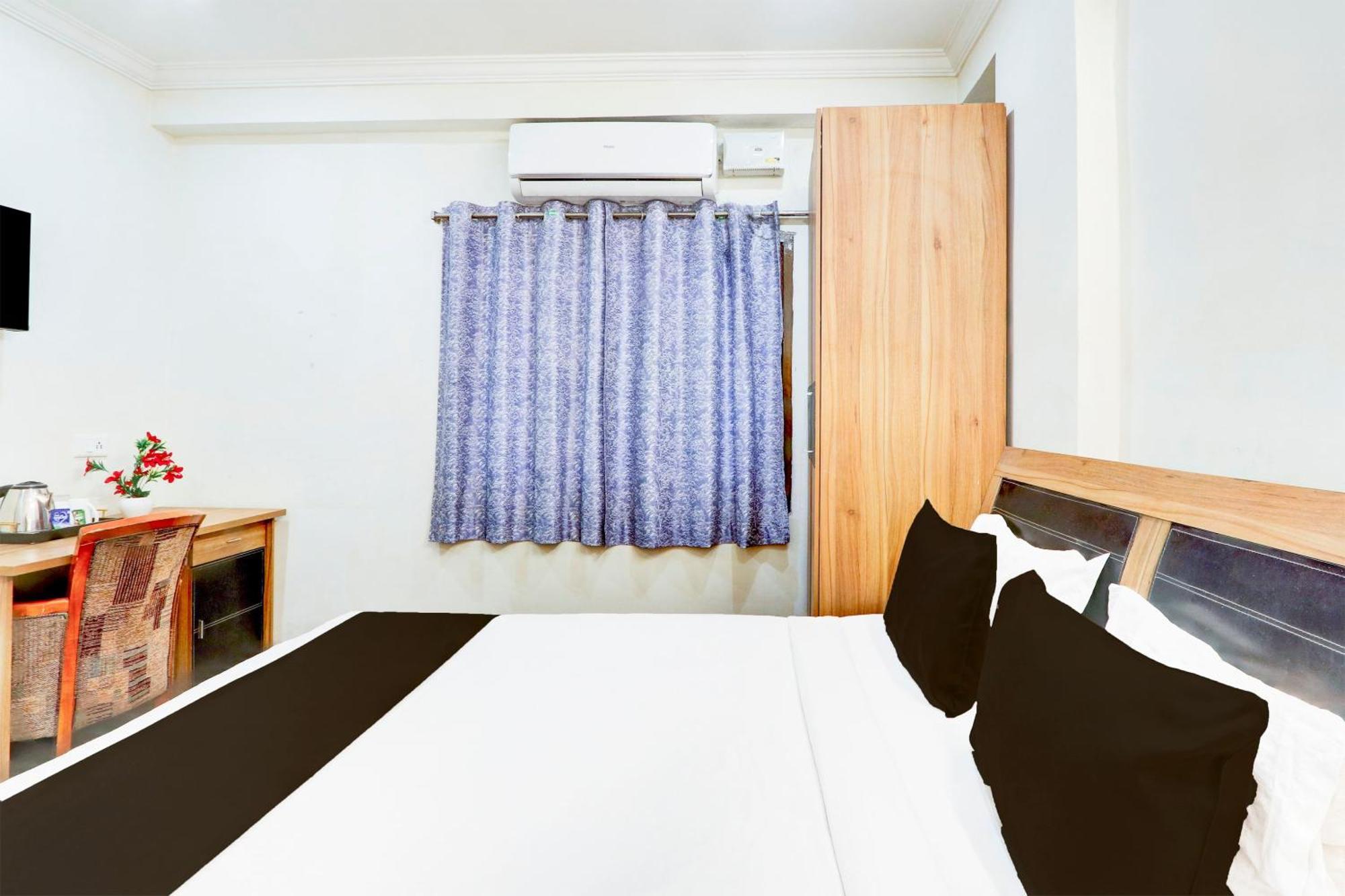 Hotel O Vg Grand Madhapur Kültér fotó